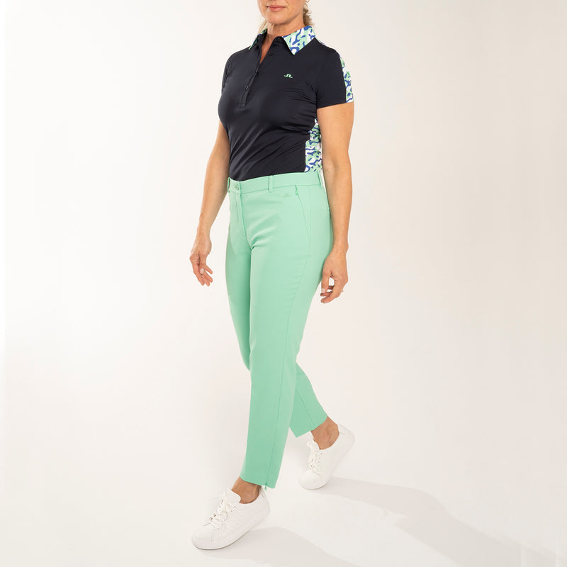 J.Lindeberg 女式 Pia 高尔夫裤 - 翡翠奶油色